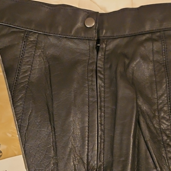 Lady France Genuine Black Leather Skirt- Size 6 - Picture 6 of 9